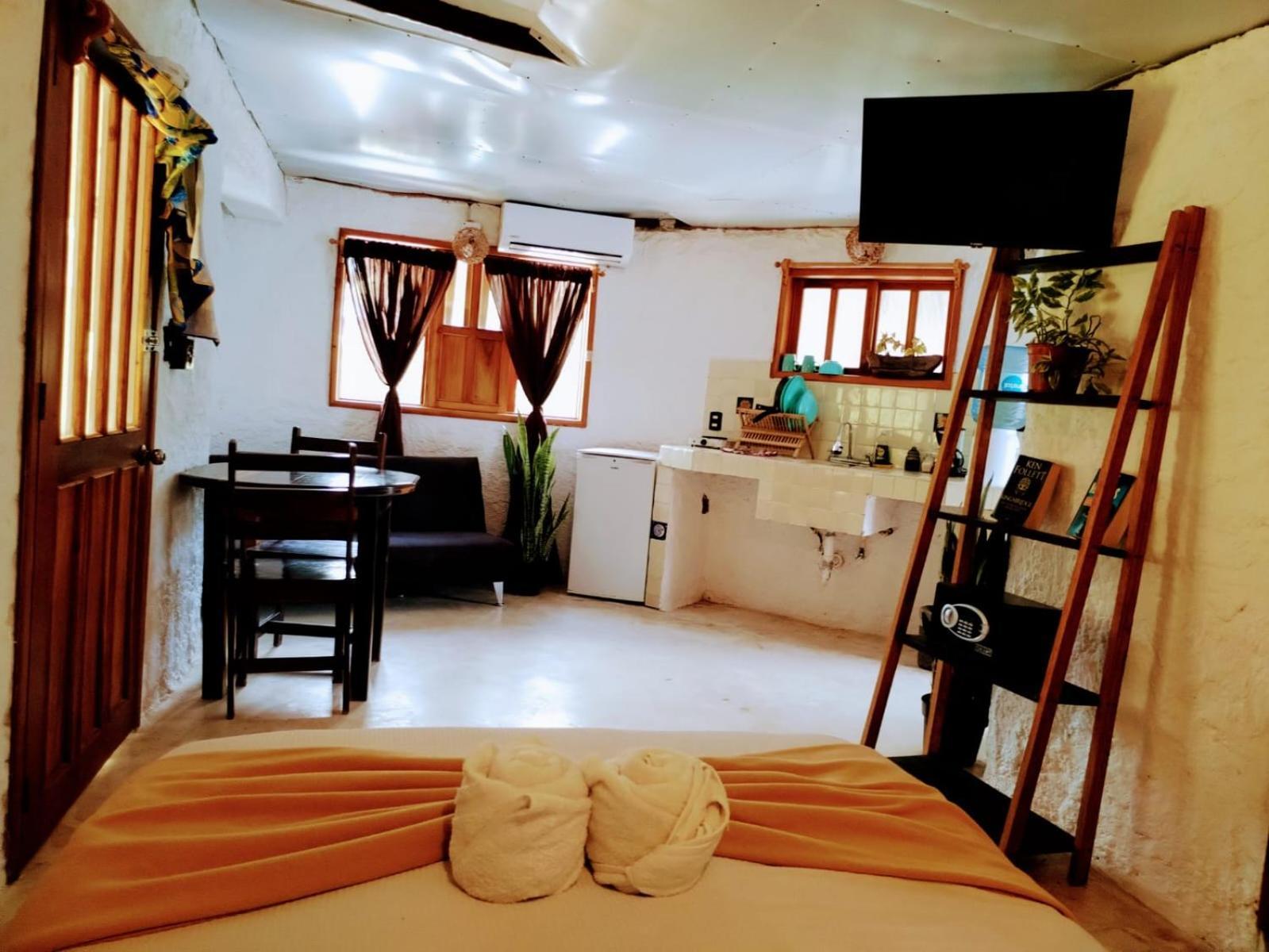 Arte Sano Hotel Only Adults - Near Beach Isla Holbox Exterior photo
